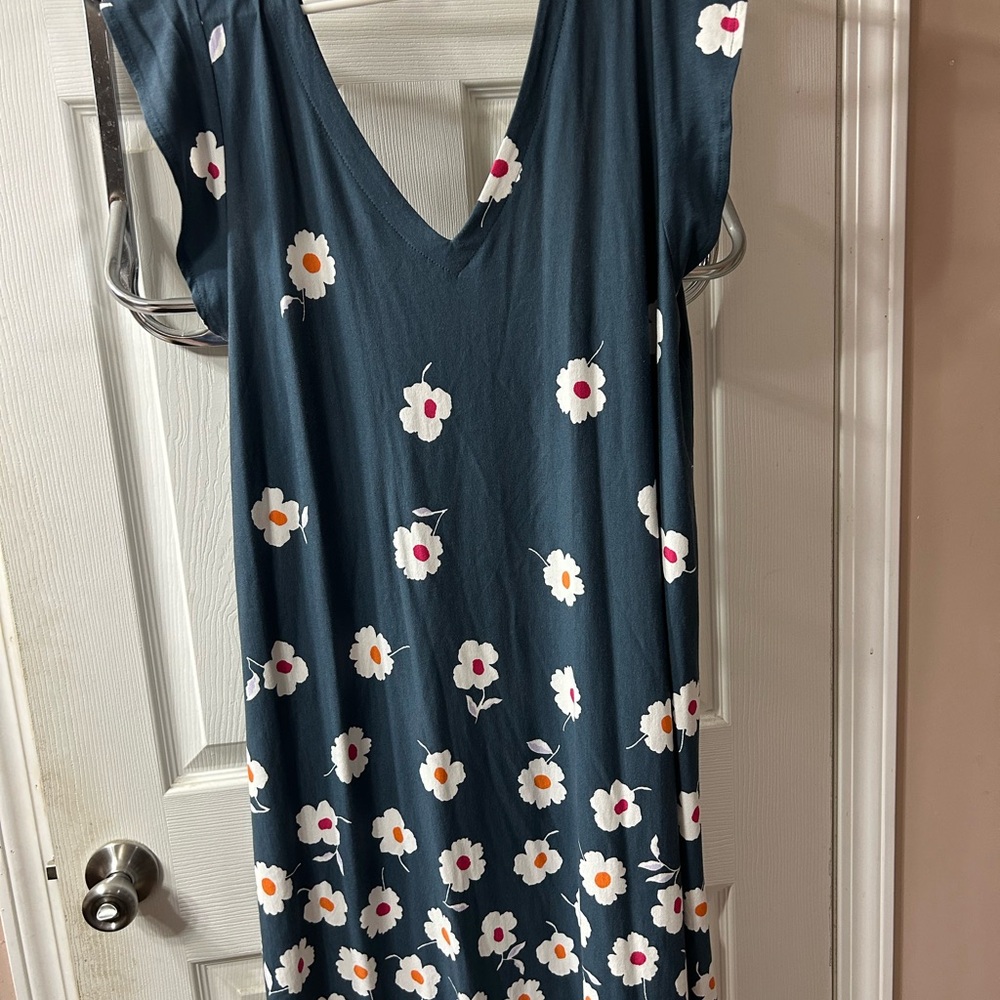 Floral V-Neck Dress